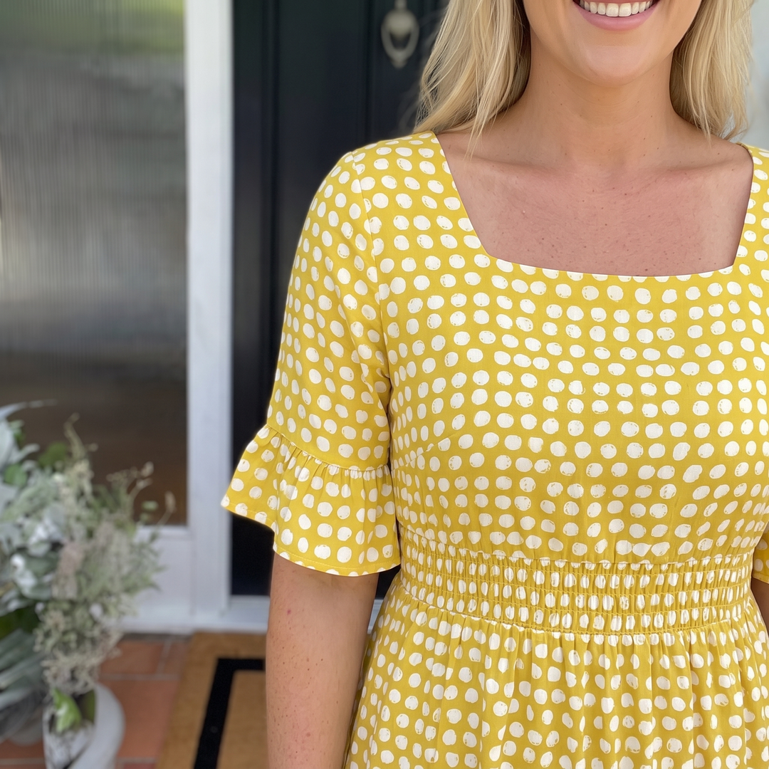 Eden | Relaxed Polka Dot Tiered Midi Dress with Sleeves
