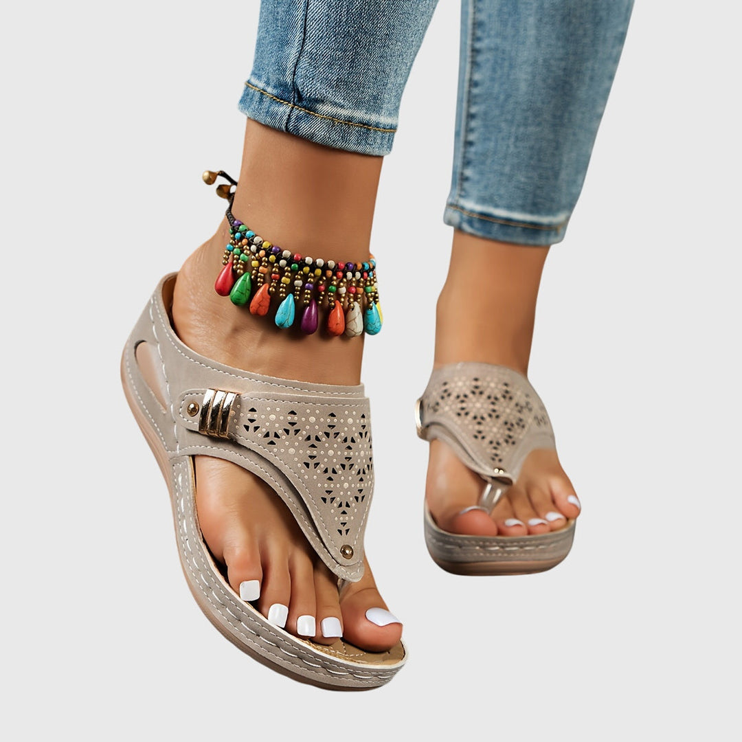 Evie | Stylish Cut-Out Toe Post Flat Sandals