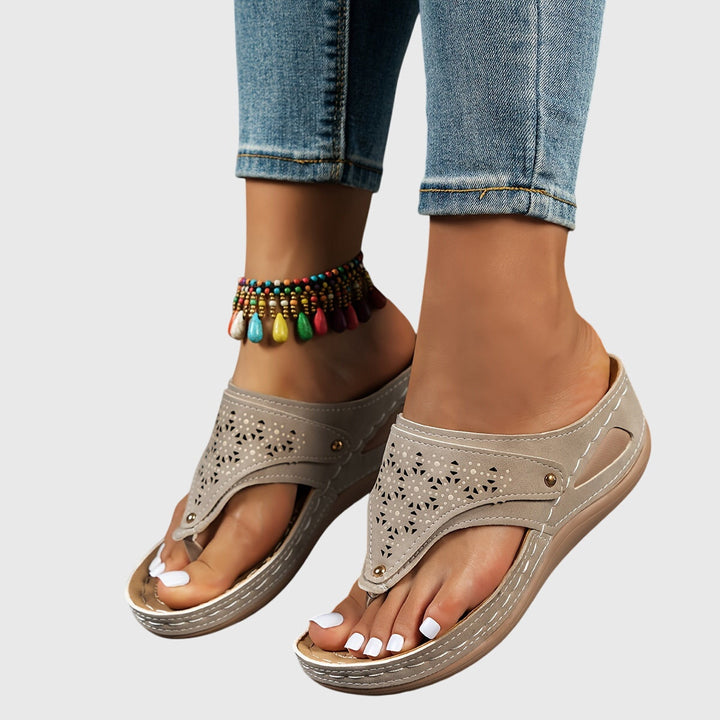 Evie | Stylish Cut-Out Toe Post Flat Sandals