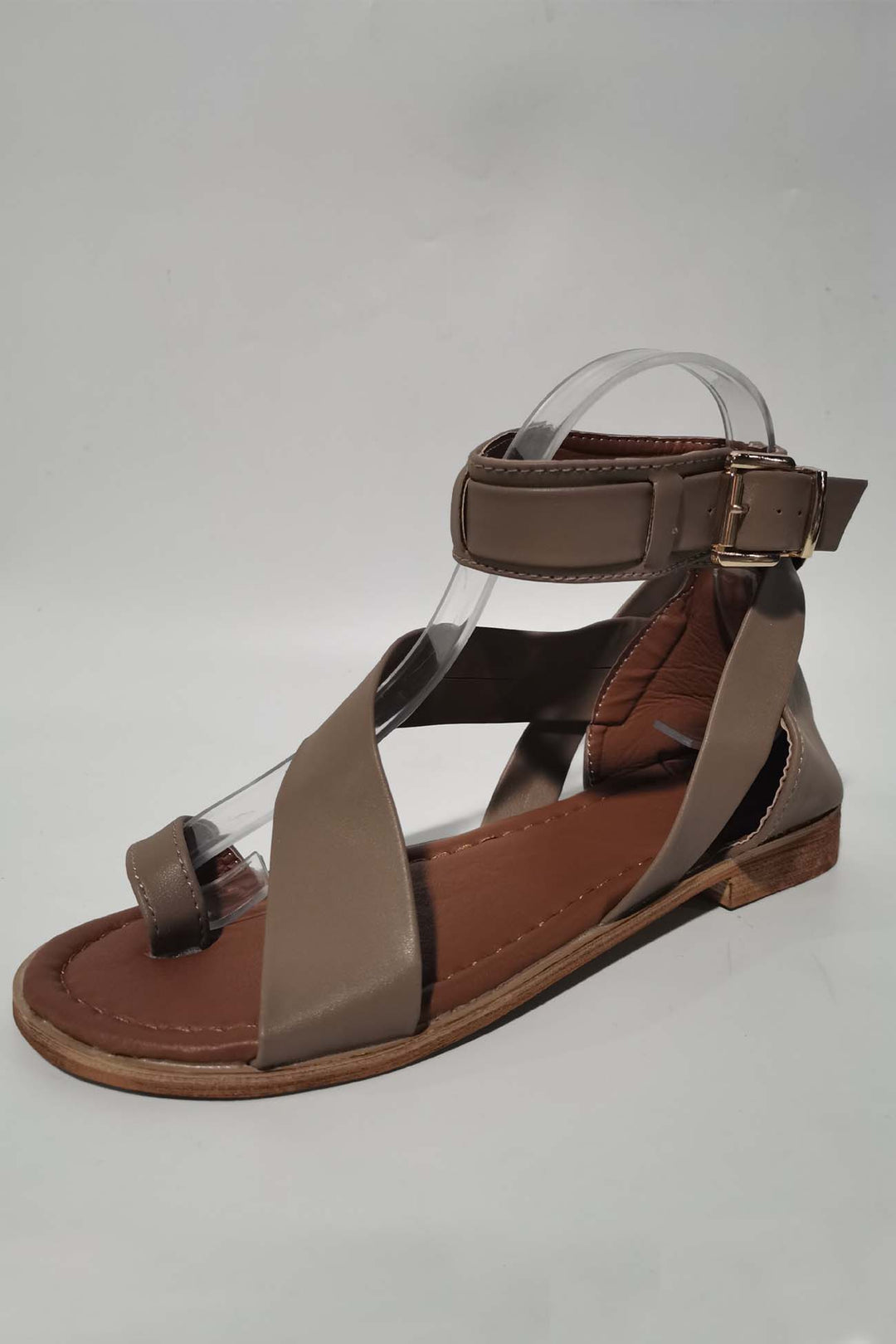 Penelope | Stylish Crisscross Ankle Strap Flat Sandals